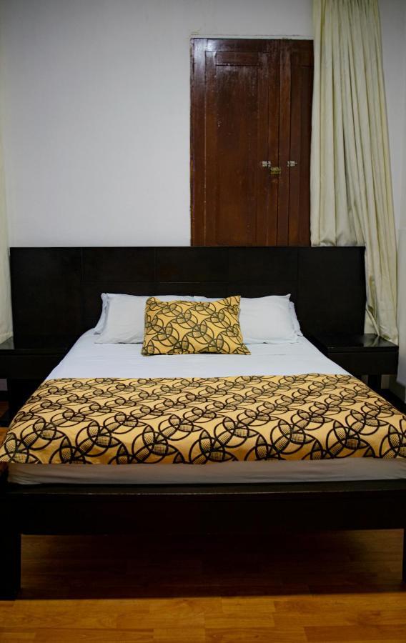 מניזאלס Casabella Hotel מראה חיצוני תמונה